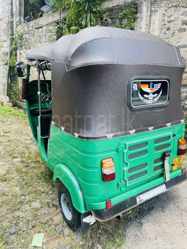 Bajaj 2 stroke 2008 - பயன்படுத்தப்பட்டது முச்சக்கர வண்டி sale in Sri Lanka - patpat.lk
