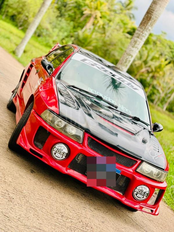 Mitsubishi Lancer 1996 - பயன்படுத்தப்பட்டது கார் sale in Sri Lanka - patpat.lk