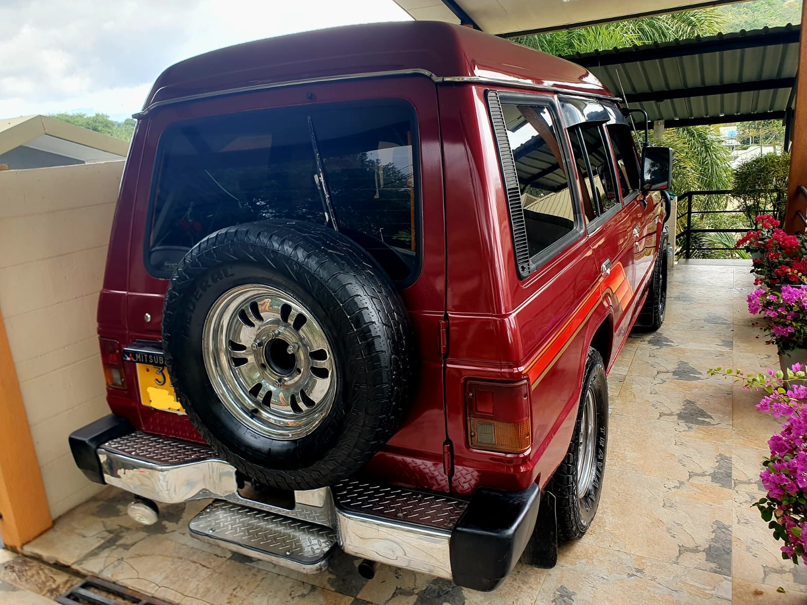 Mitsubishi Pajero 1990 - Used SUV sale in Sri Lanka - patpat.lk