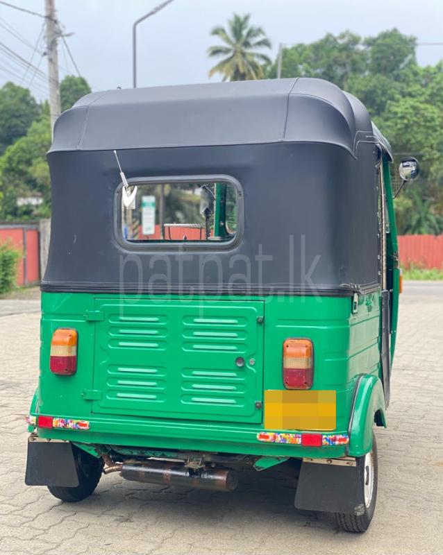 Bajaj 4 stroke 2010 - பயன்படுத்தப்பட்டது முச்சக்கர வண்டி sale in Sri Lanka - patpat.lk