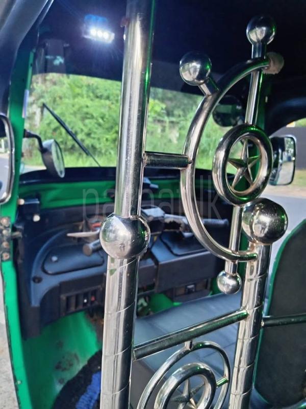 Advertisement image 4