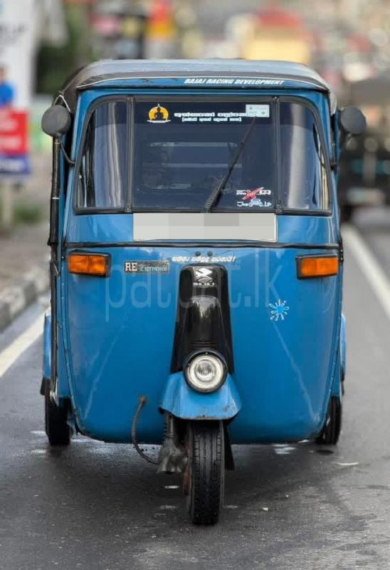 Bajaj 2 stroke 2006 - பயன்படுத்தப்பட்டது முச்சக்கர வண்டி sale in Sri Lanka - patpat.lk