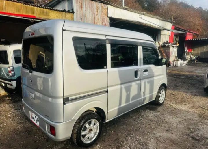 Advertisement image 3