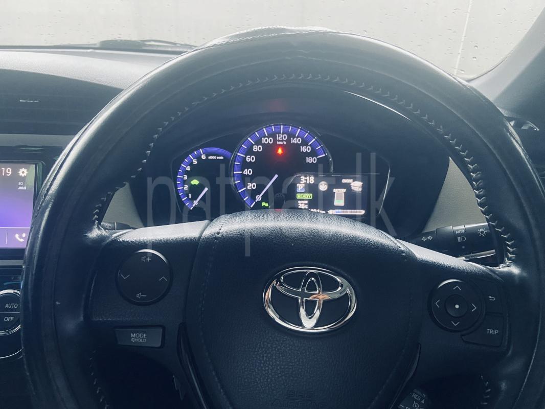Toyota Axio 2018 - Used Car sale in Sri Lanka - patpat.lk
