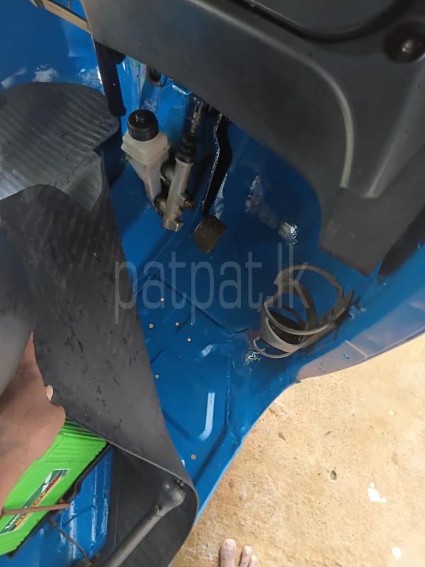 Advertisement image 4