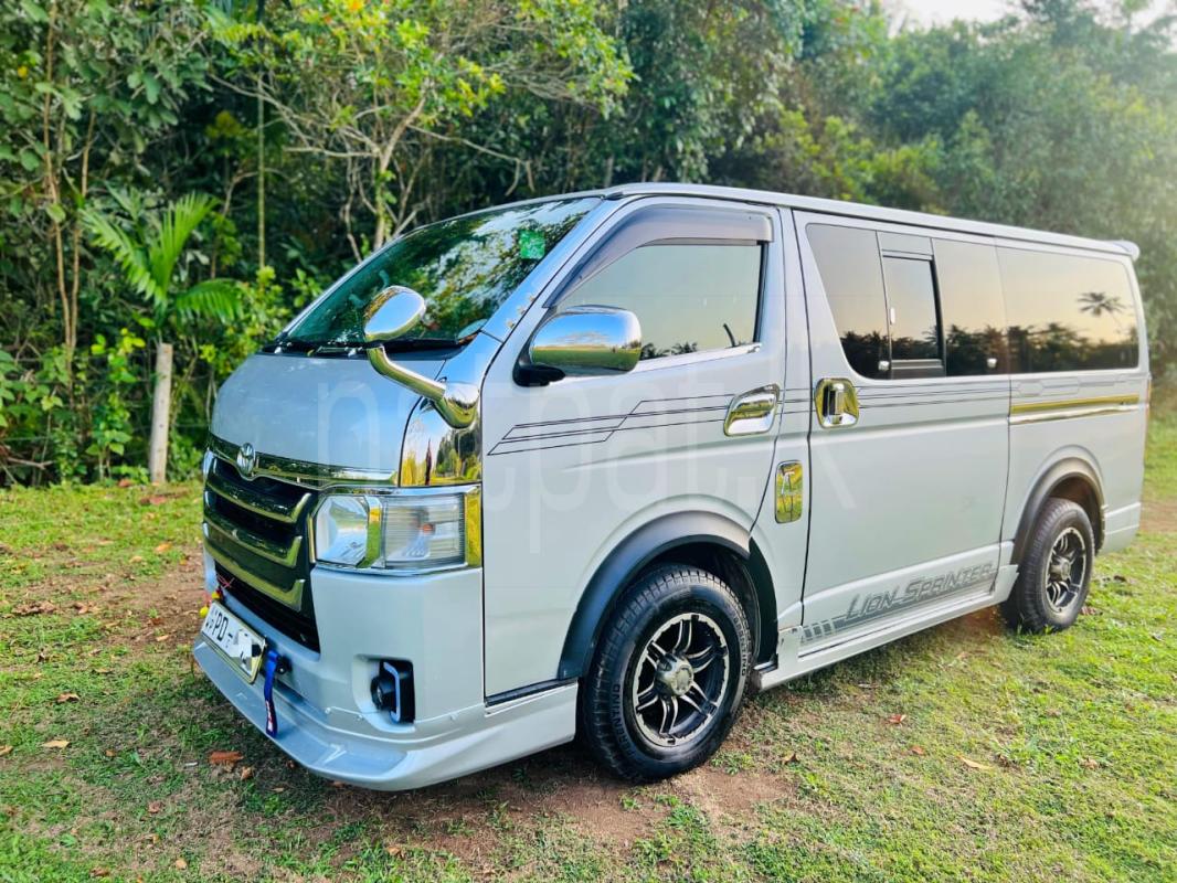 Advertisement image 6