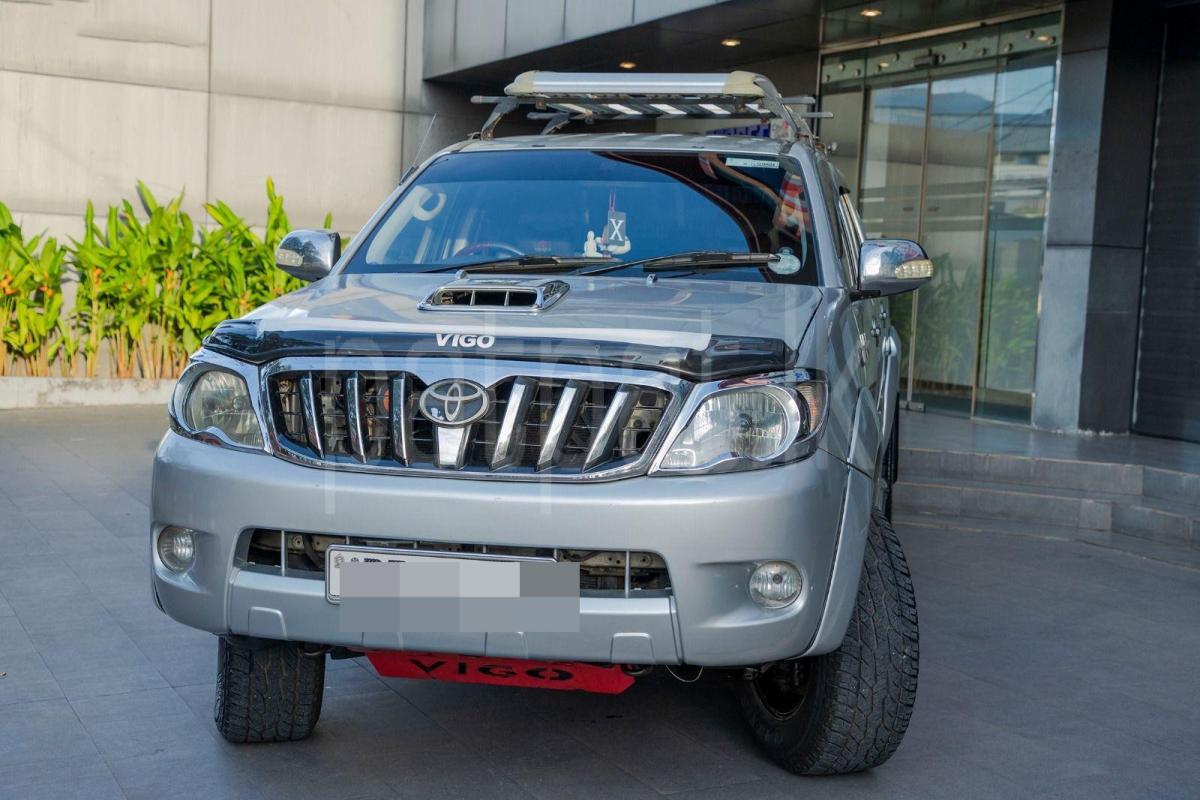 Toyota Hilux 2011 - பயன்படுத்தப்பட்டது சரக்கு போக்குவரத்து sale in Sri Lanka - patpat.lk