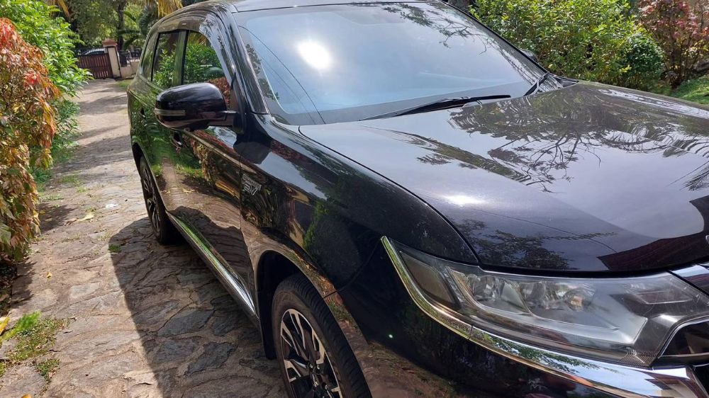 Mitsubishi Outlander 2015 - மறுசீரமைக்கப்பட்டது SUV sale in Sri Lanka - patpat.lk