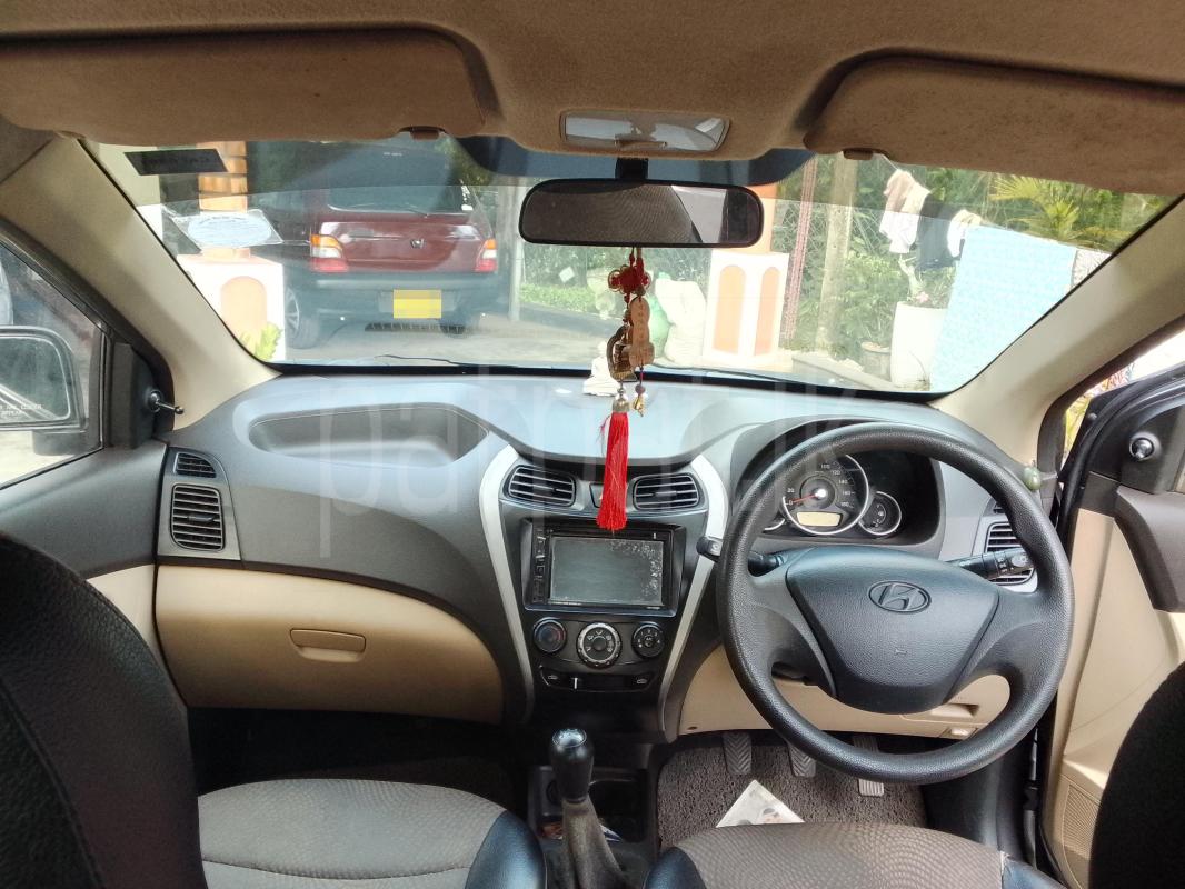 Hyundai Eon 2015 - பயன்படுத்தப்பட்டது கார் sale in Sri Lanka - patpat.lk