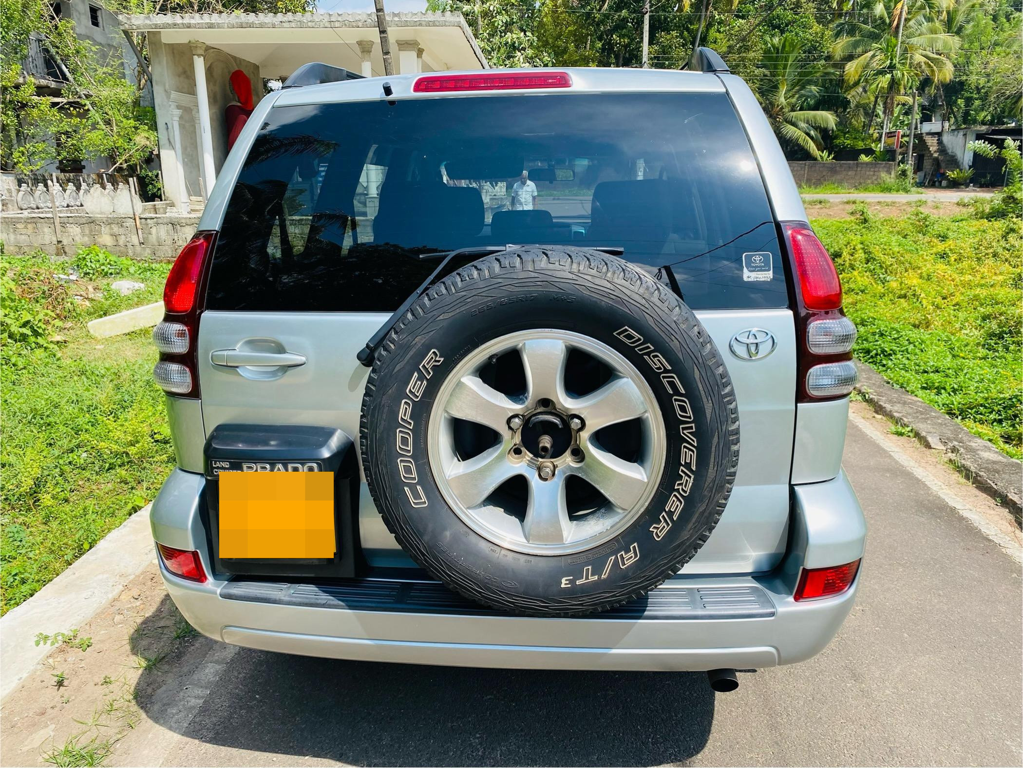 Toyota Land Cruiser Prado 2006 - Used SUV sale in Sri Lanka - patpat.lk