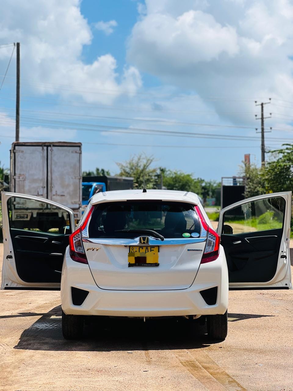 Honda Fit 2015 - Used Car sale in Sri Lanka - patpat.lk