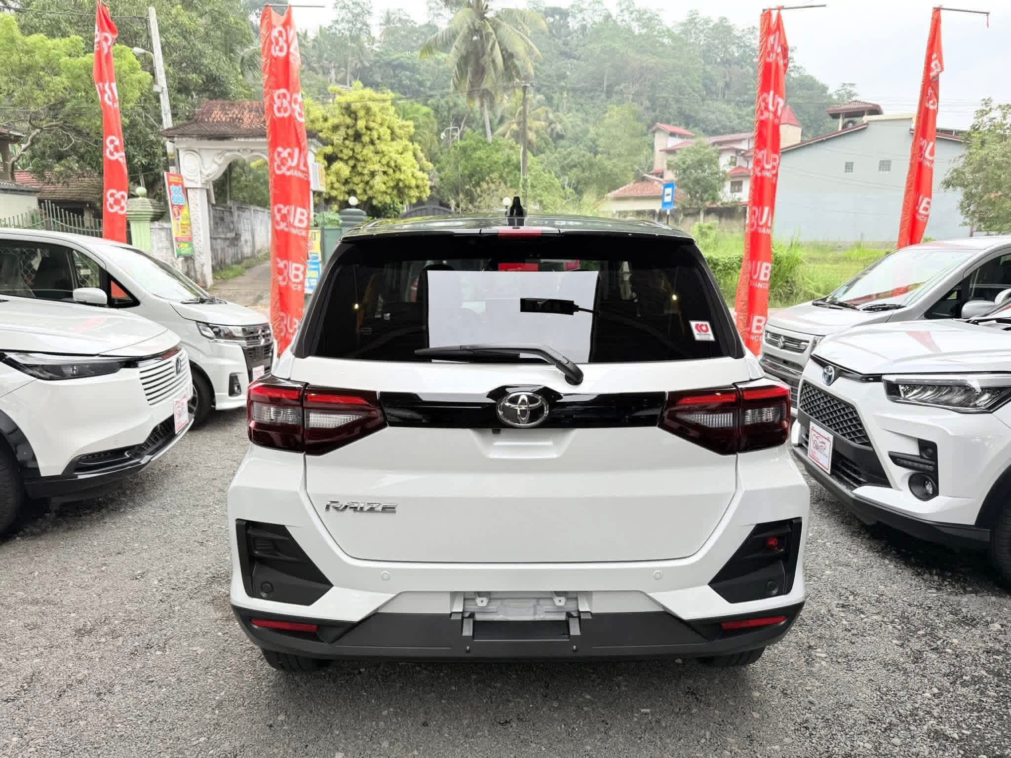 Toyota Raize 2025 - சான்றளிக்கப்பட்டது SUV sale in Sri Lanka - patpat.lk