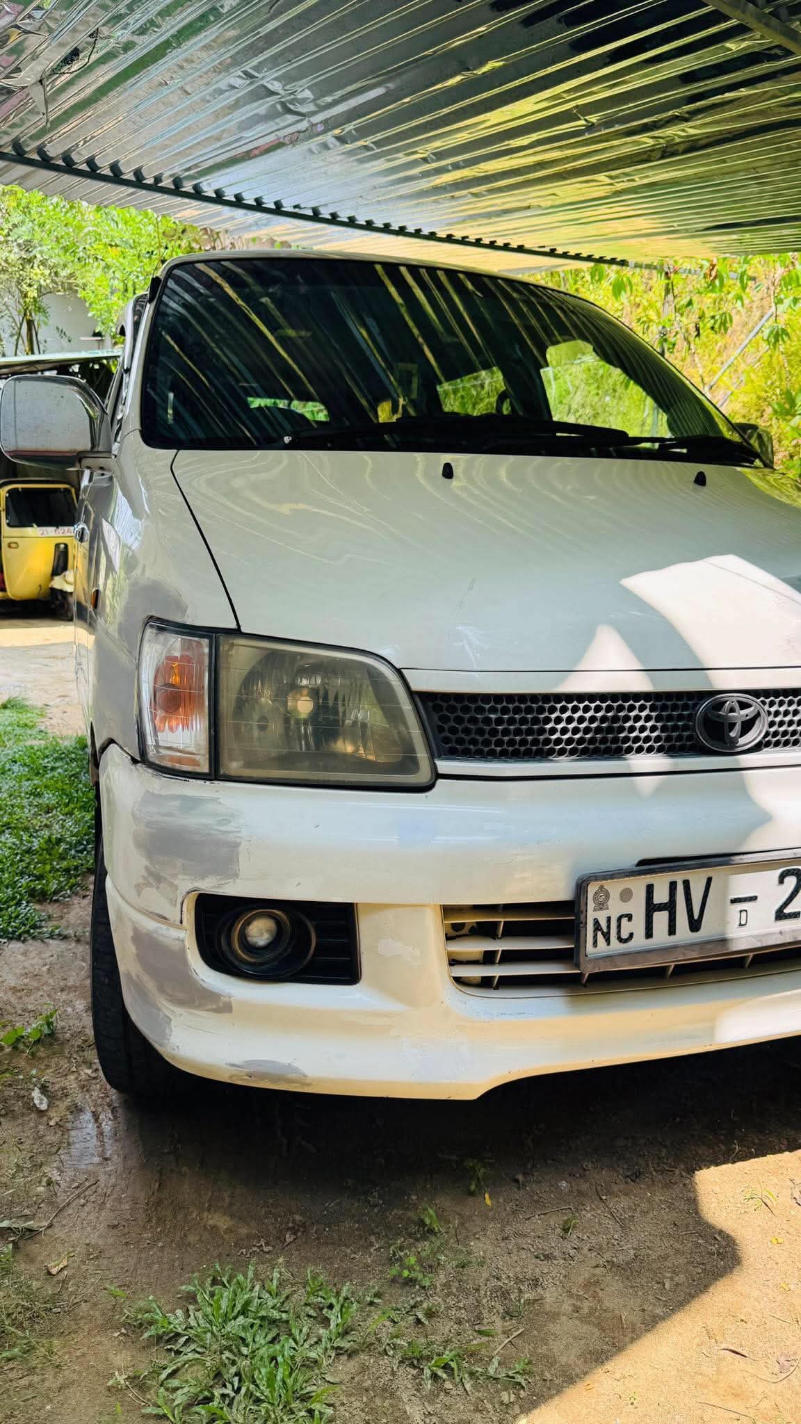Toyota NOHA 1998 - Used Van sale in Sri Lanka - patpat.lk