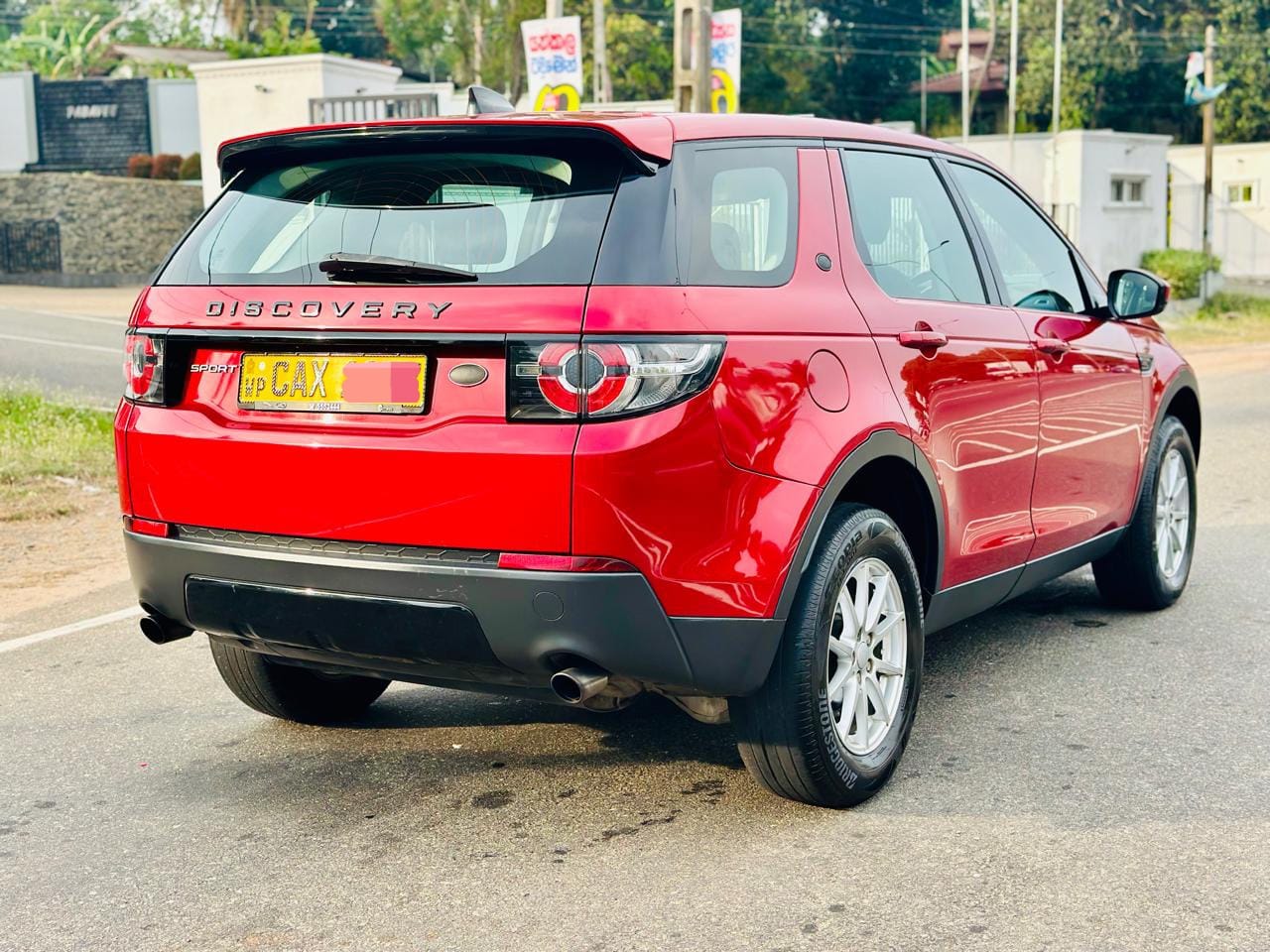 Land Rover Discovery 2017 - භාවිතා කරන ලද SUV රථය sale in Sri Lanka - patpat.lk