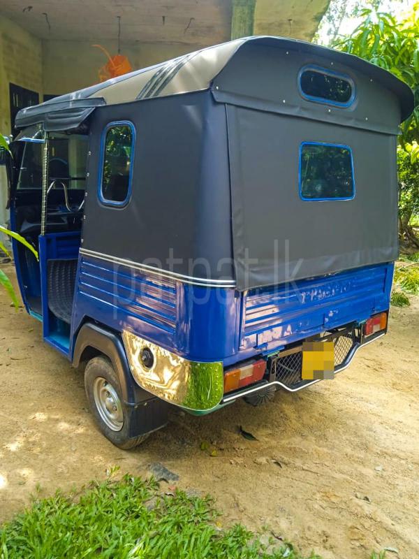 Piaggio Three Wheel 2011 - பயன்படுத்தப்பட்டது முச்சக்கர வண்டி sale in Sri Lanka - patpat.lk