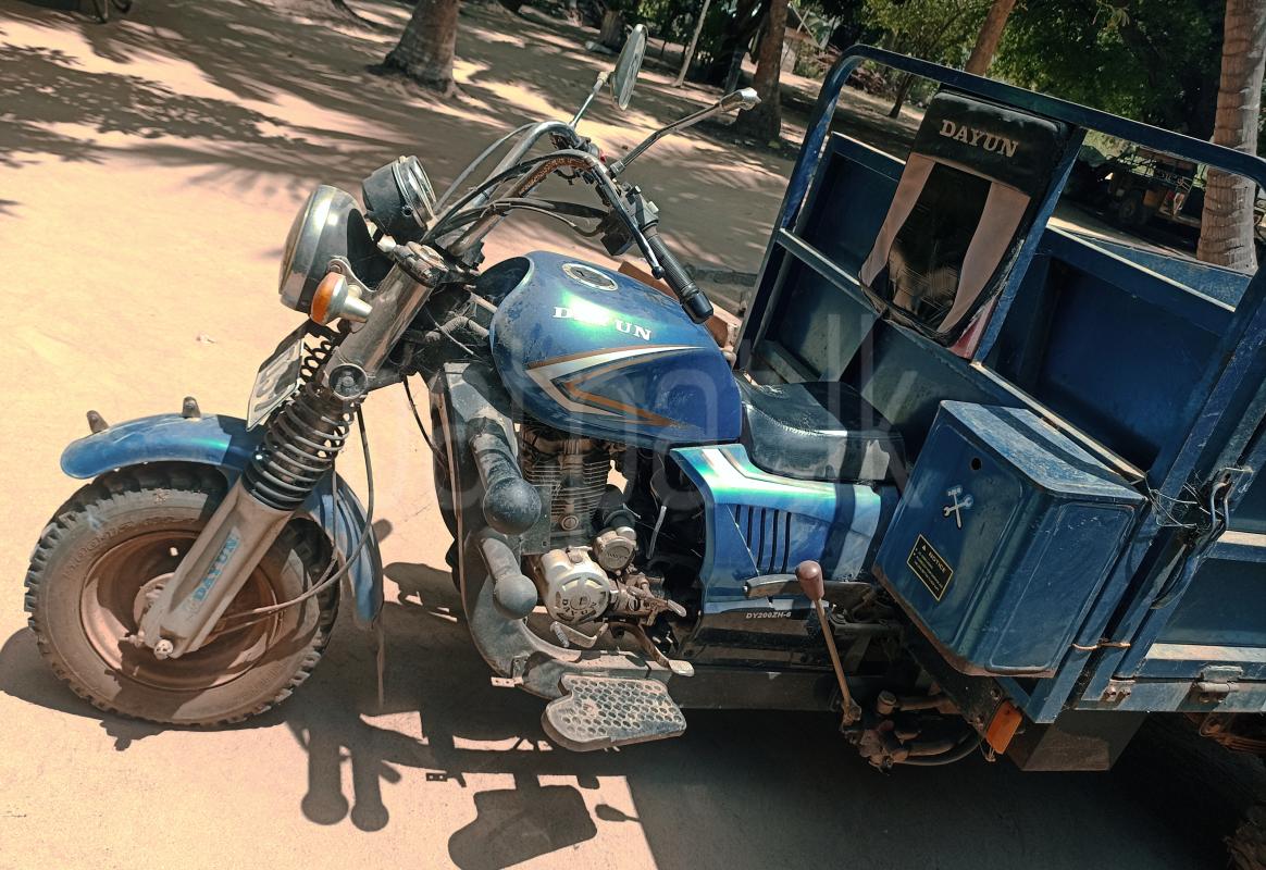 Advertisement image 4