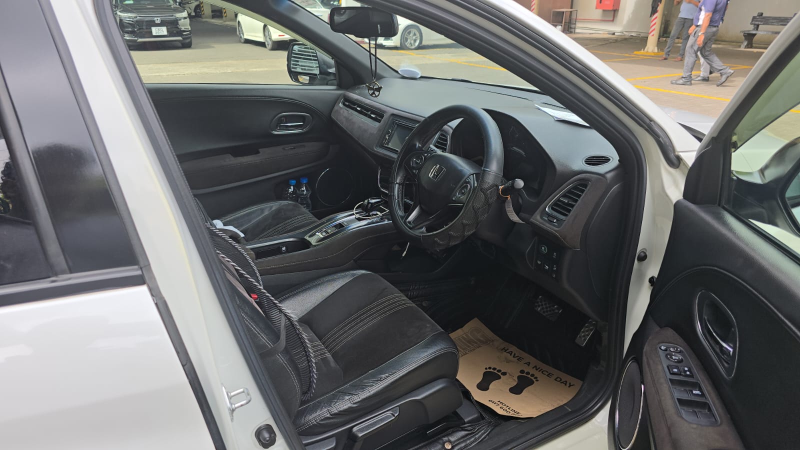 Honda Vezel 2018 - භාවිතා කරන ලද SUV රථය sale in Sri Lanka - patpat.lk