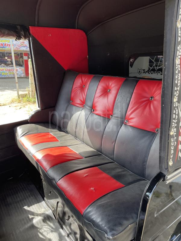 Bajaj 4 stroke 2014 - Used Three wheeler sale in Sri Lanka - patpat.lk