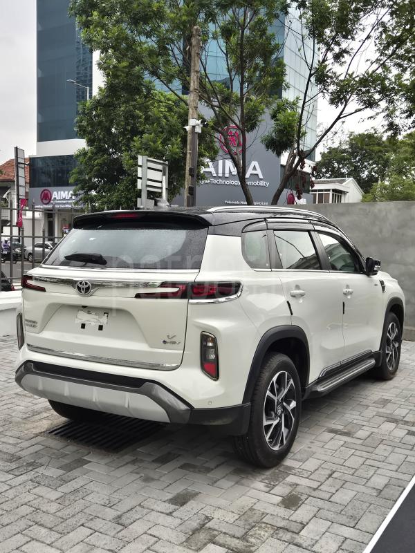 Advertisement image 3