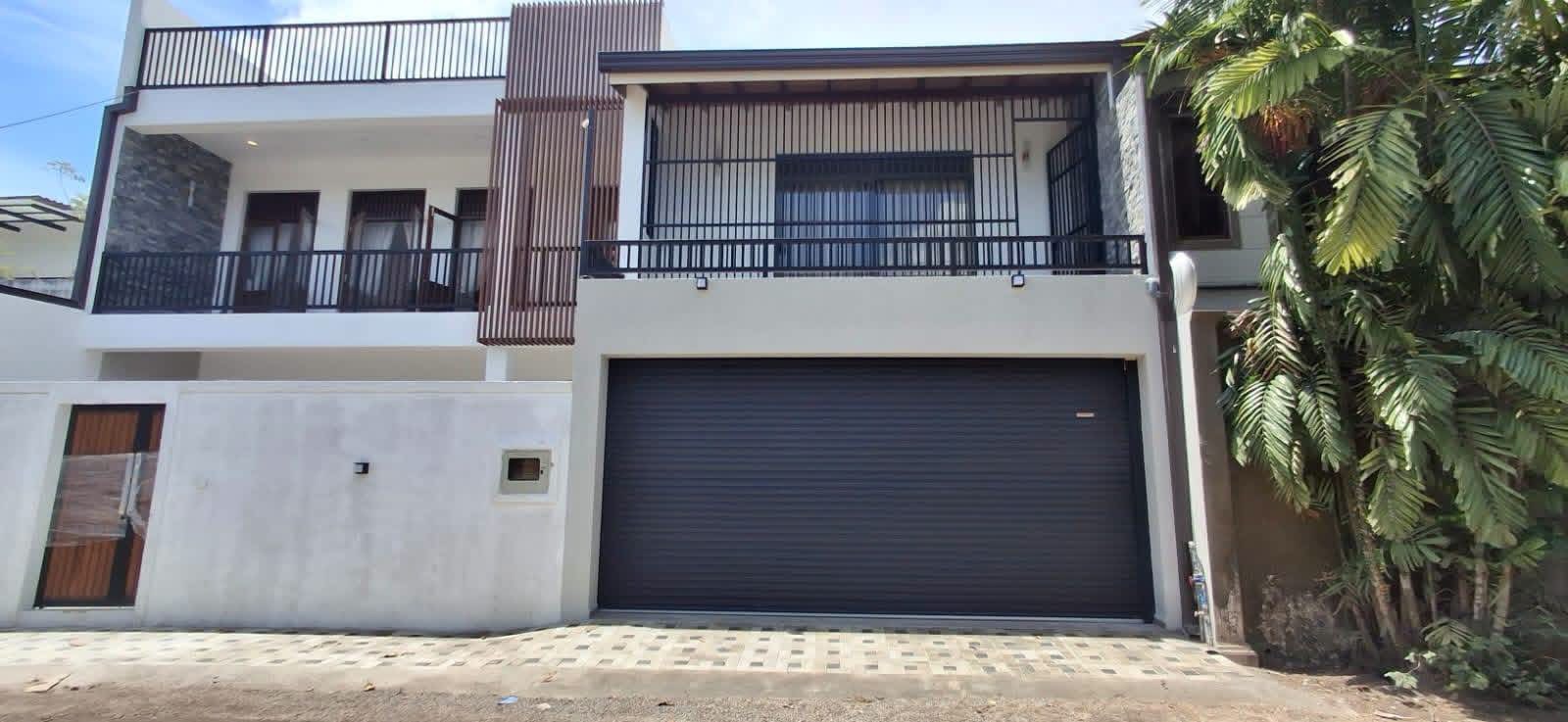House for Sale in Pelawatta