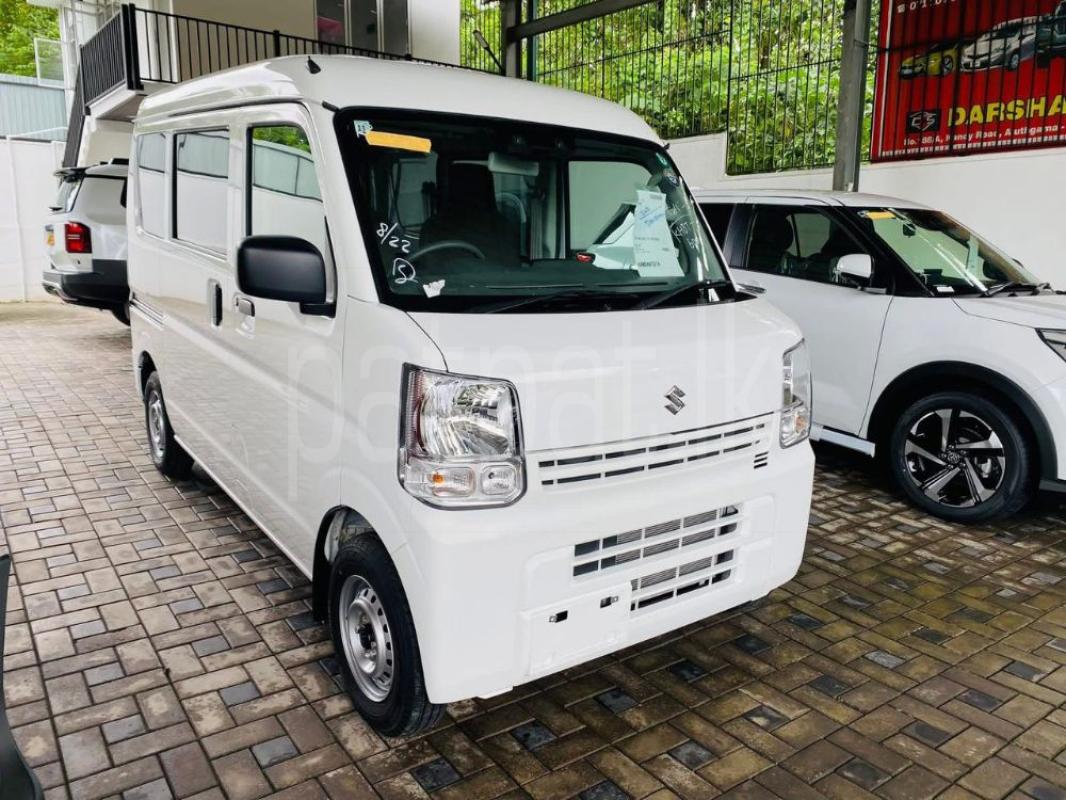 Advertisement image 6