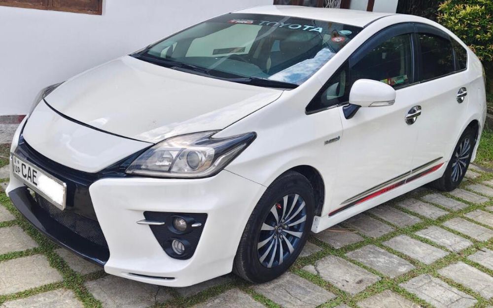 Toyota Prius 2014 - Used Car sale in Sri Lanka - patpat.lk