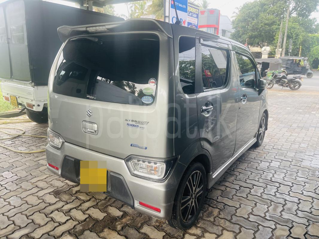 Suzuki Wagon R 2017 - மறுசீரமைக்கப்பட்டது கார் sale in Sri Lanka - patpat.lk