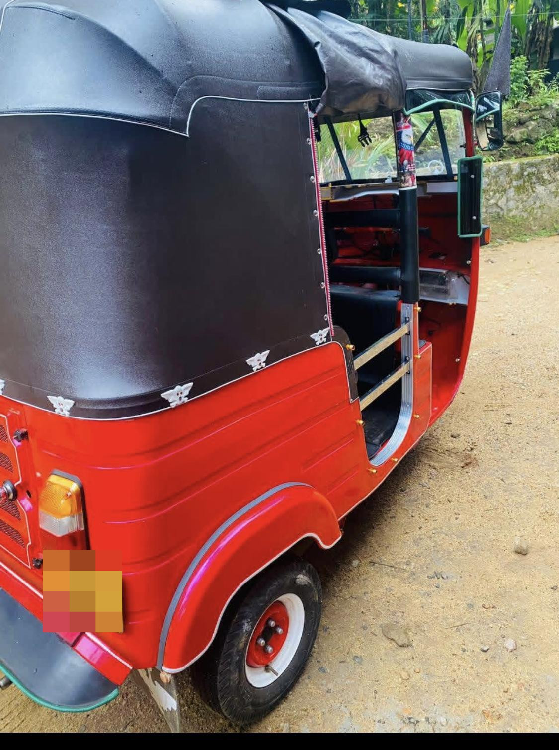 Bajaj Three Wheel 2004 - භාවිතා කරන ලද ත්‍රිරෝද රථය sale in Sri Lanka - patpat.lk