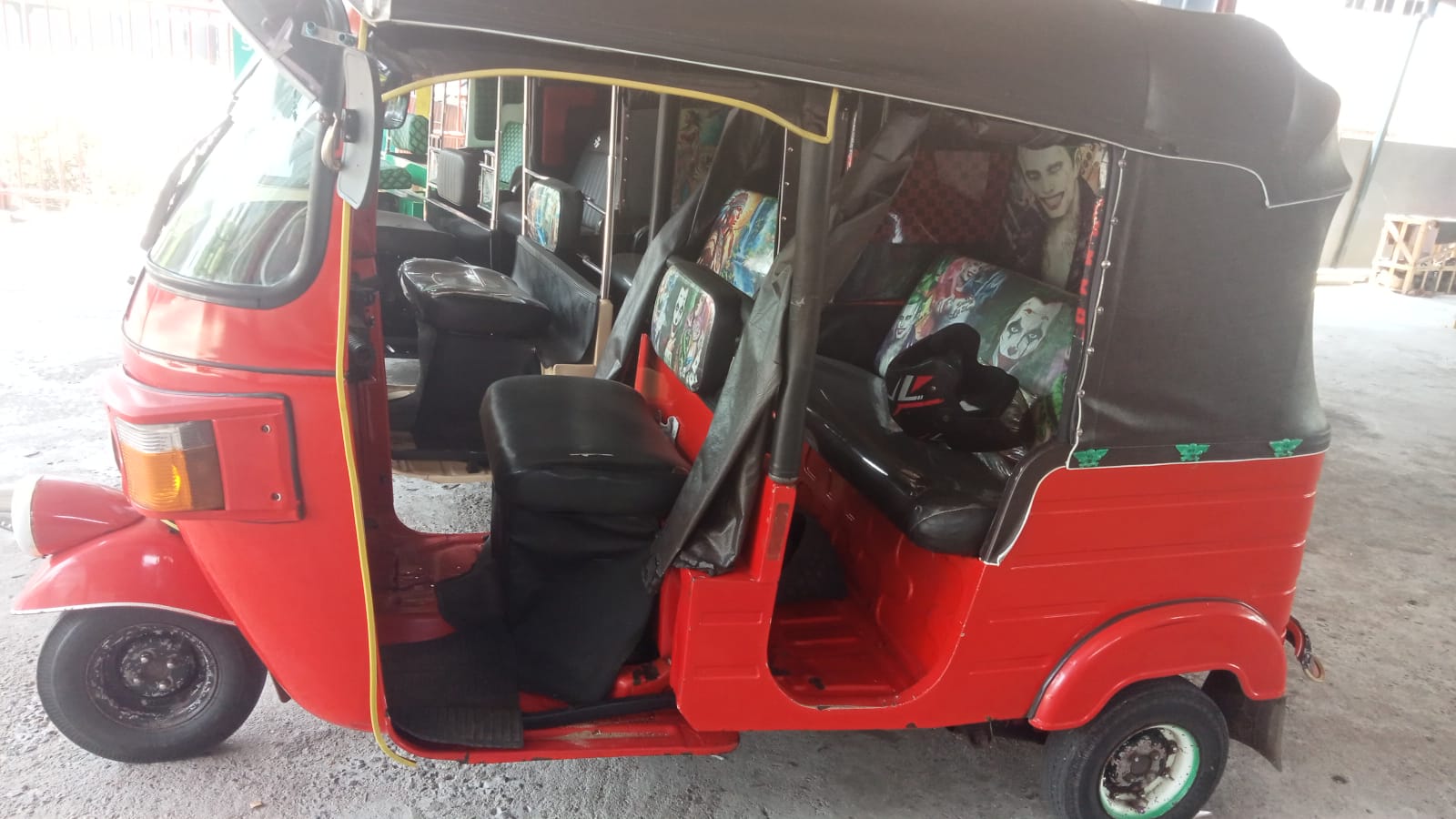Bajaj Three Wheel 2014 - Used Three wheeler sale in Sri Lanka - patpat.lk