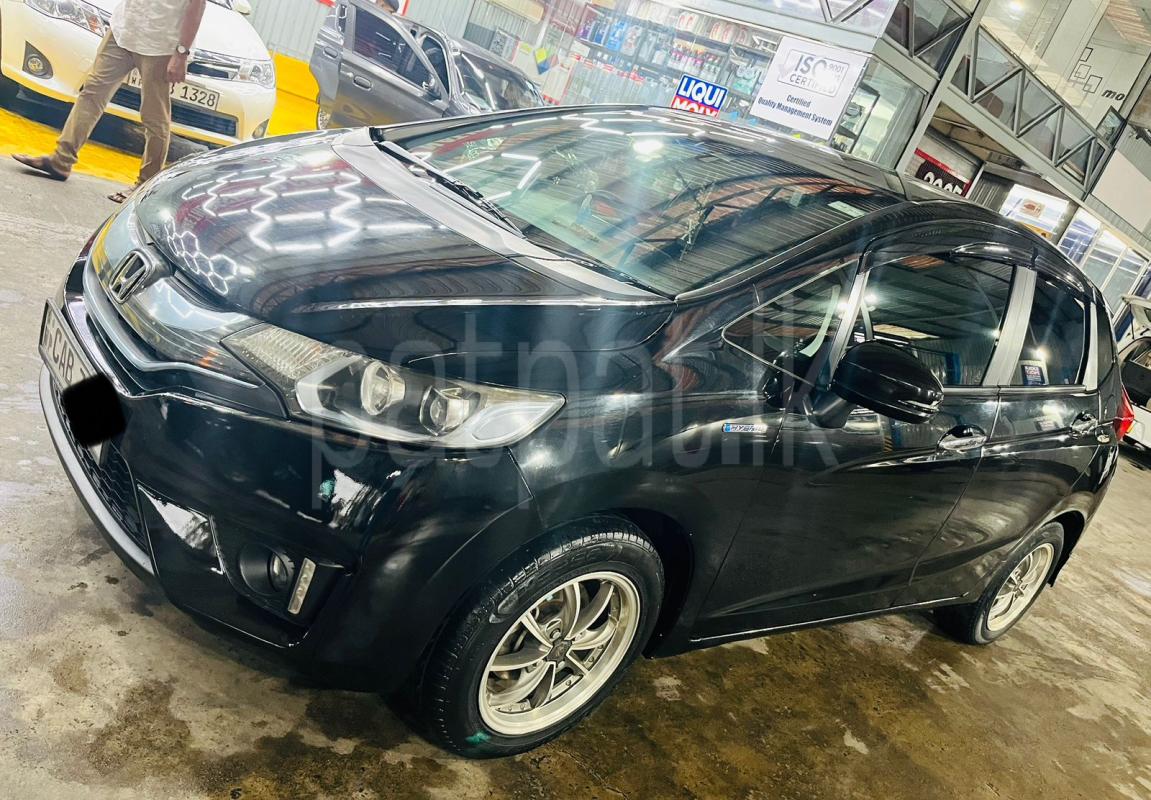 Advertisement image 5