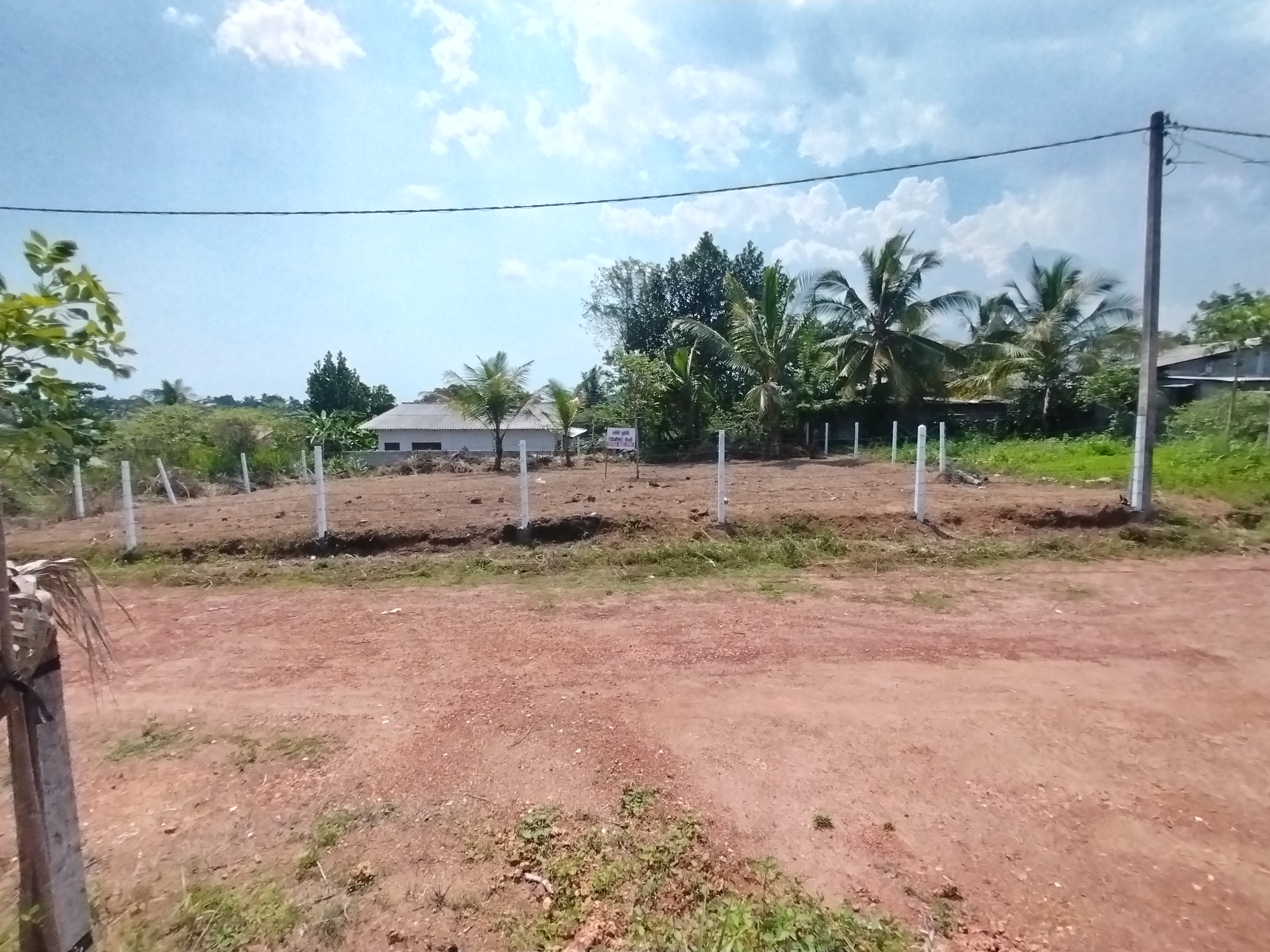 Residential Land for Sale in Gonapola Junction