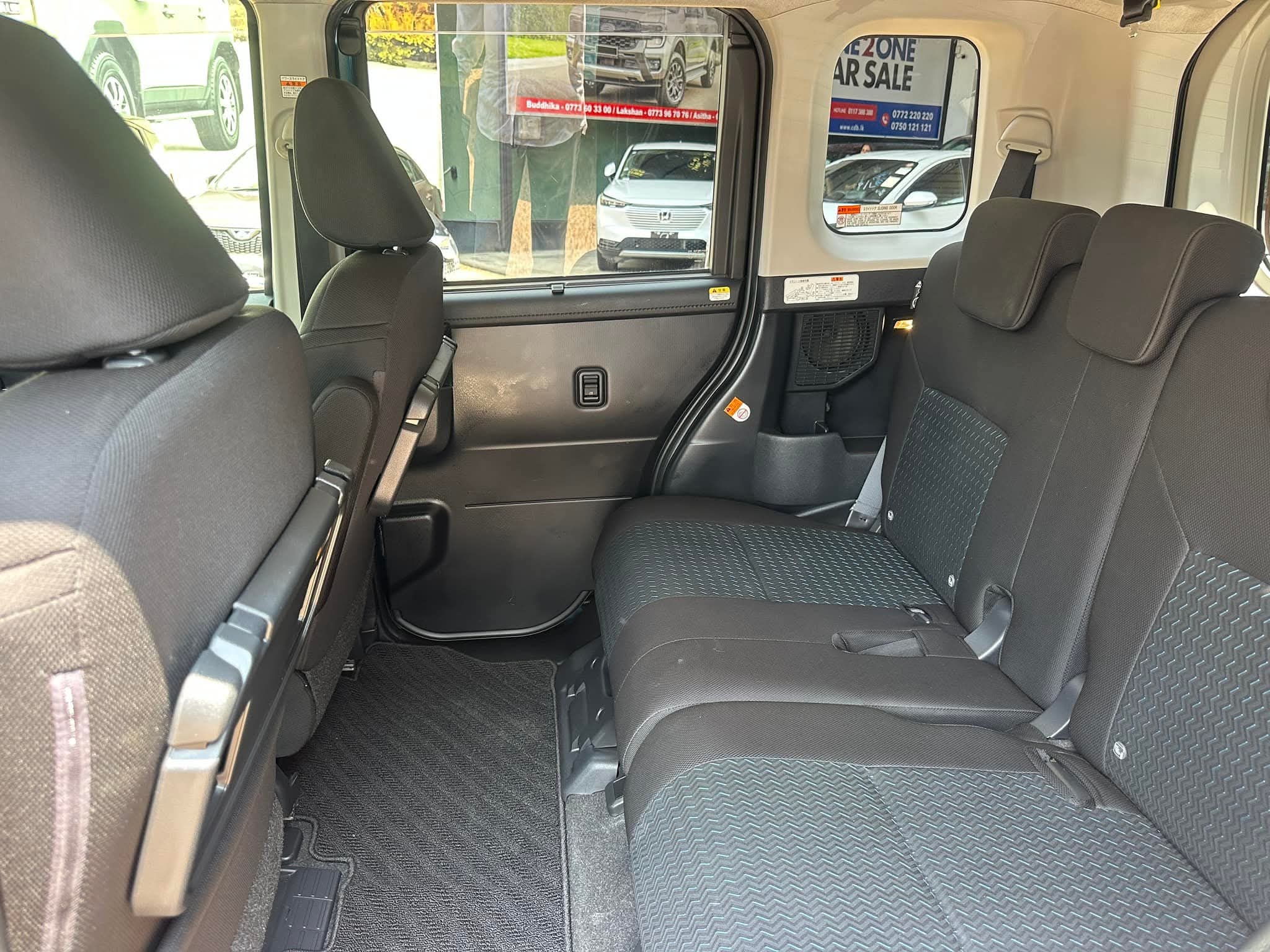 Toyota Roomy 2023 - Reconditioned Car sale in Sri Lanka - patpat.lk