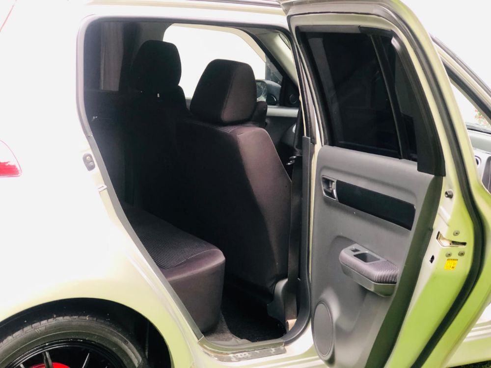 Advertisement image 1