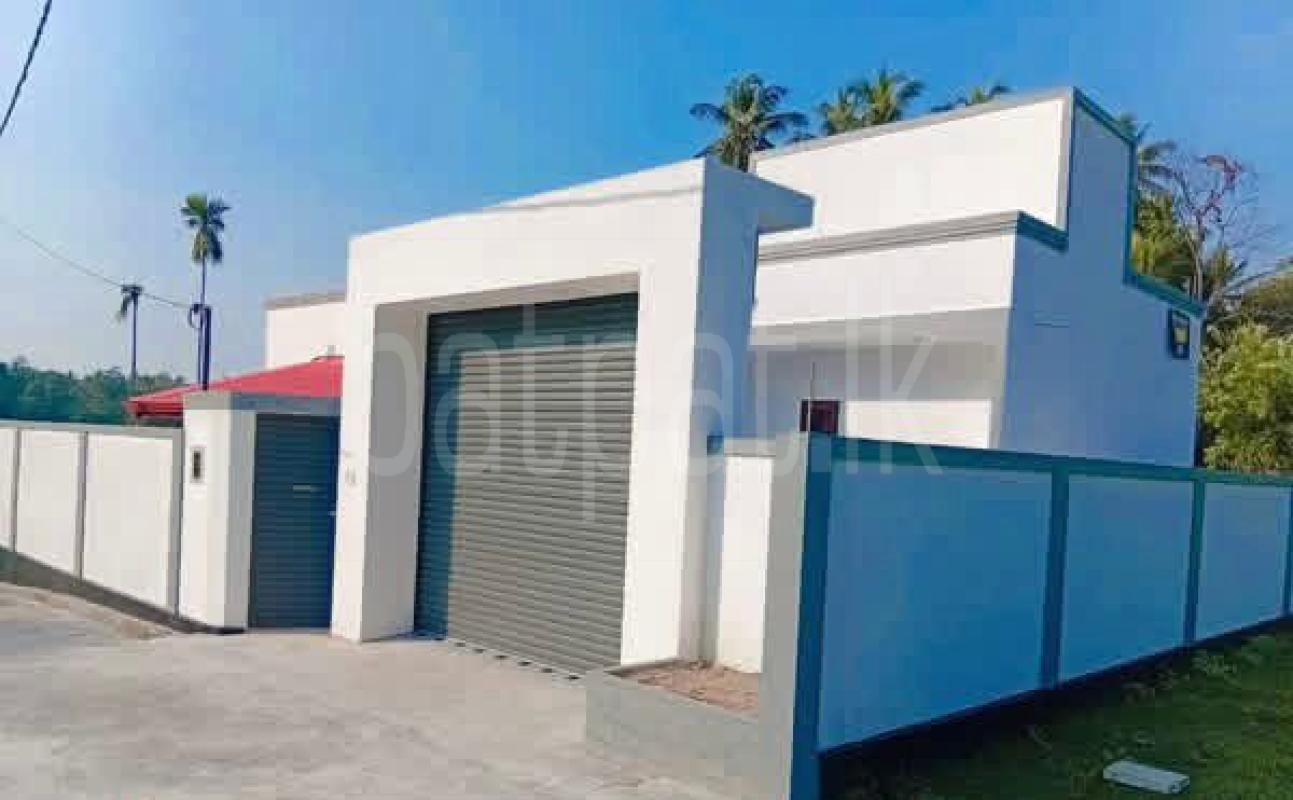 House for Sale in Weliveriya