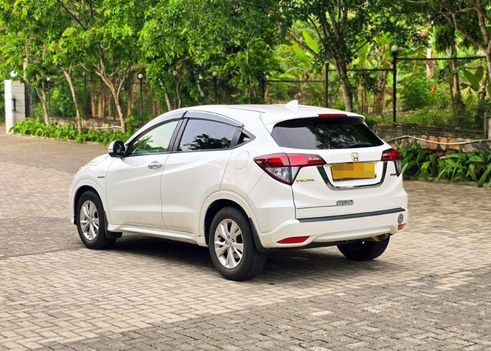 Honda Vezel 2014 - பயன்படுத்தப்பட்டது SUV sale in Sri Lanka - patpat.lk