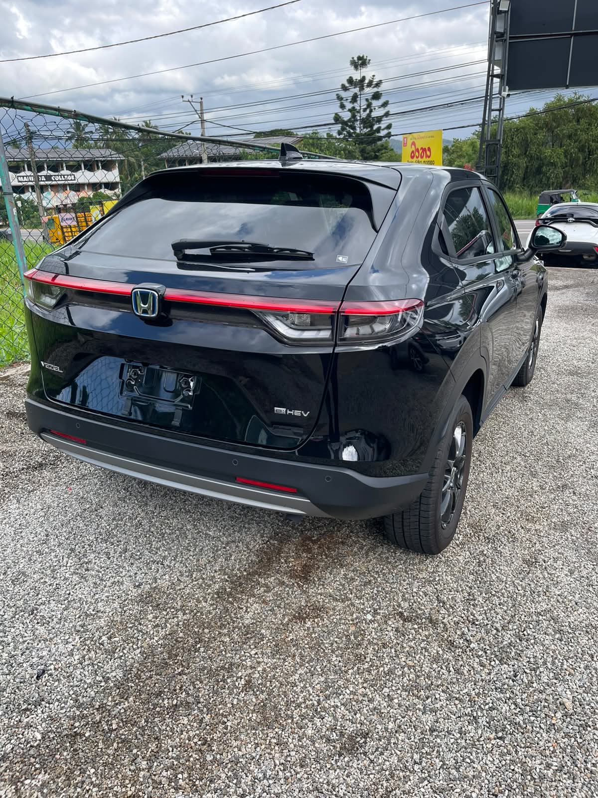 Honda Vezel 2023 - மறுசீரமைக்கப்பட்டது SUV sale in Sri Lanka - patpat.lk