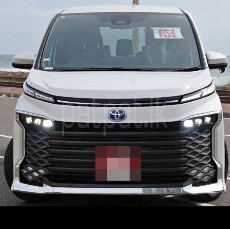 Toyota Voxy 2025 - பயன்படுத்தப்பட்டது வேன் sale in Sri Lanka - patpat.lk