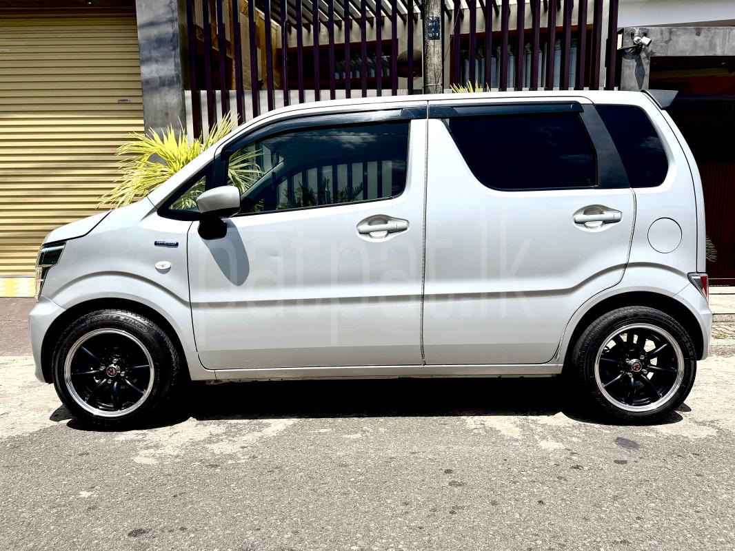 Advertisement image 4