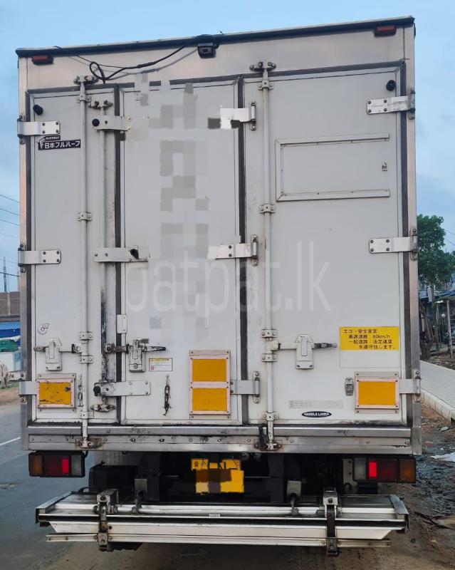 Isuzu Freezer 2010 - பயன்படுத்தப்பட்டது டிரக் sale in Sri Lanka - patpat.lk