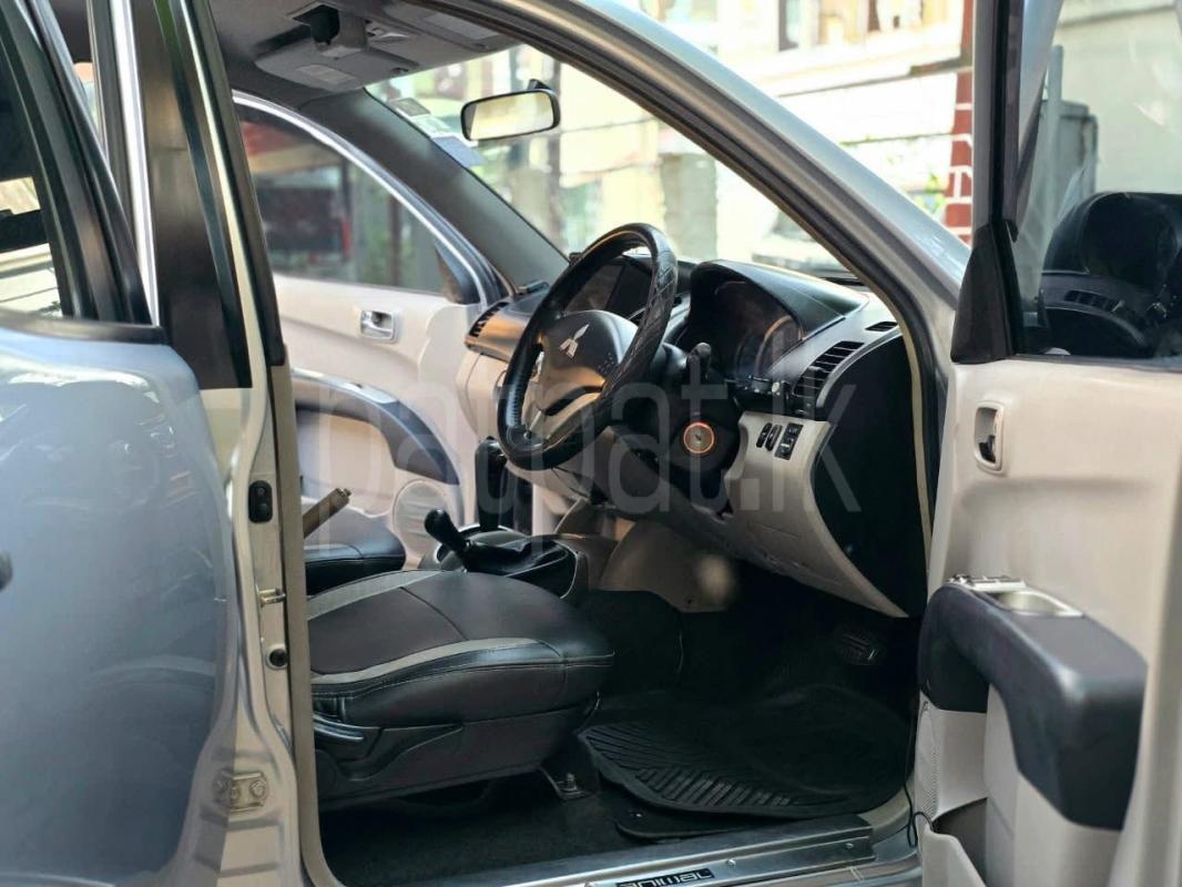 Advertisement image 5