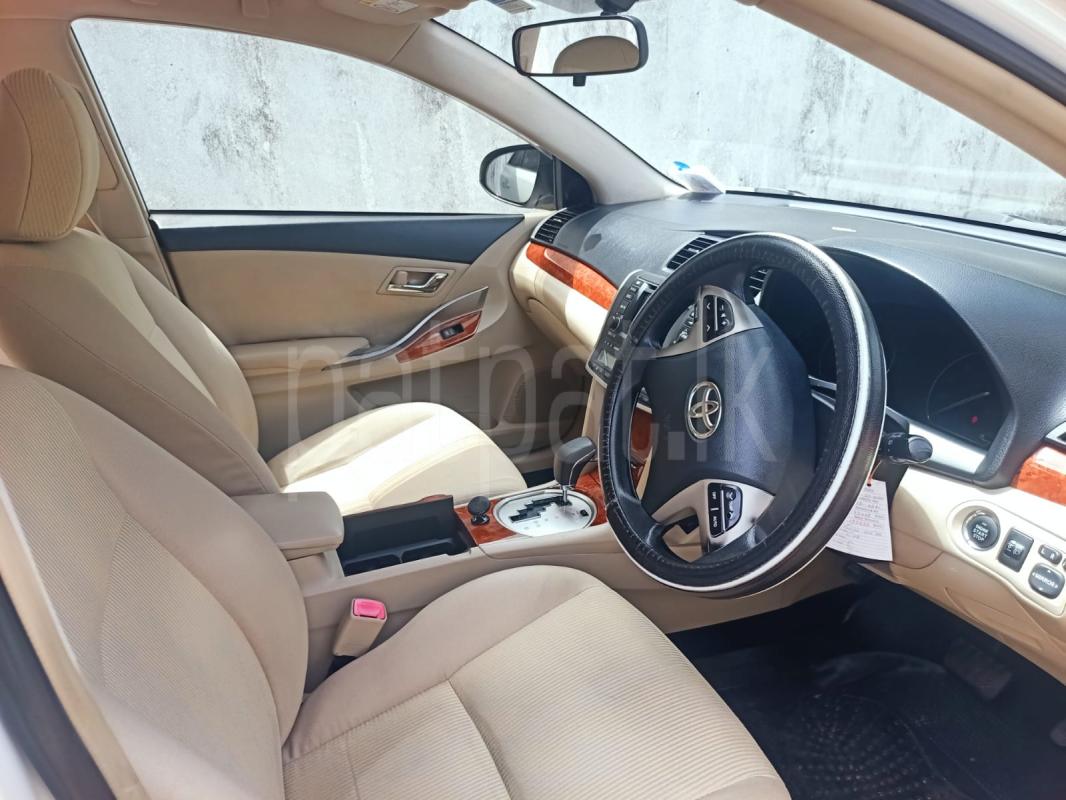 Toyota Premio 2016 - பயன்படுத்தப்பட்டது கார் sale in Sri Lanka - patpat.lk