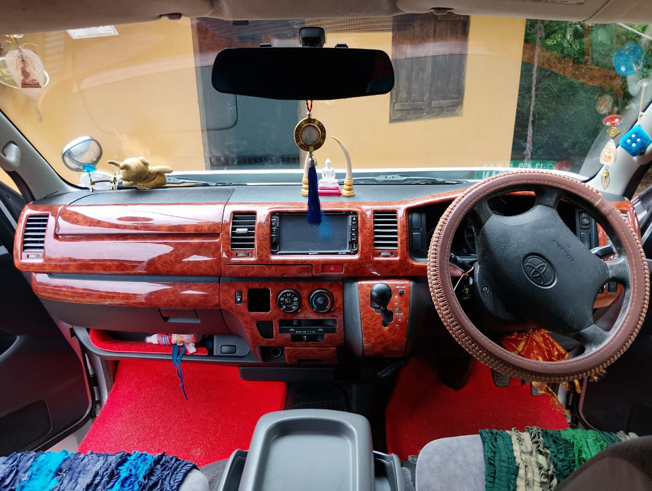 Toyota Super GL 2007 - பயன்படுத்தப்பட்டது வேன் sale in Sri Lanka - patpat.lk
