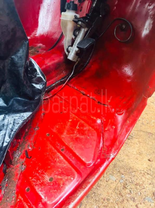 Bajaj Three Wheel 2007 - பயன்படுத்தப்பட்டது முச்சக்கர வண்டி sale in Sri Lanka - patpat.lk
