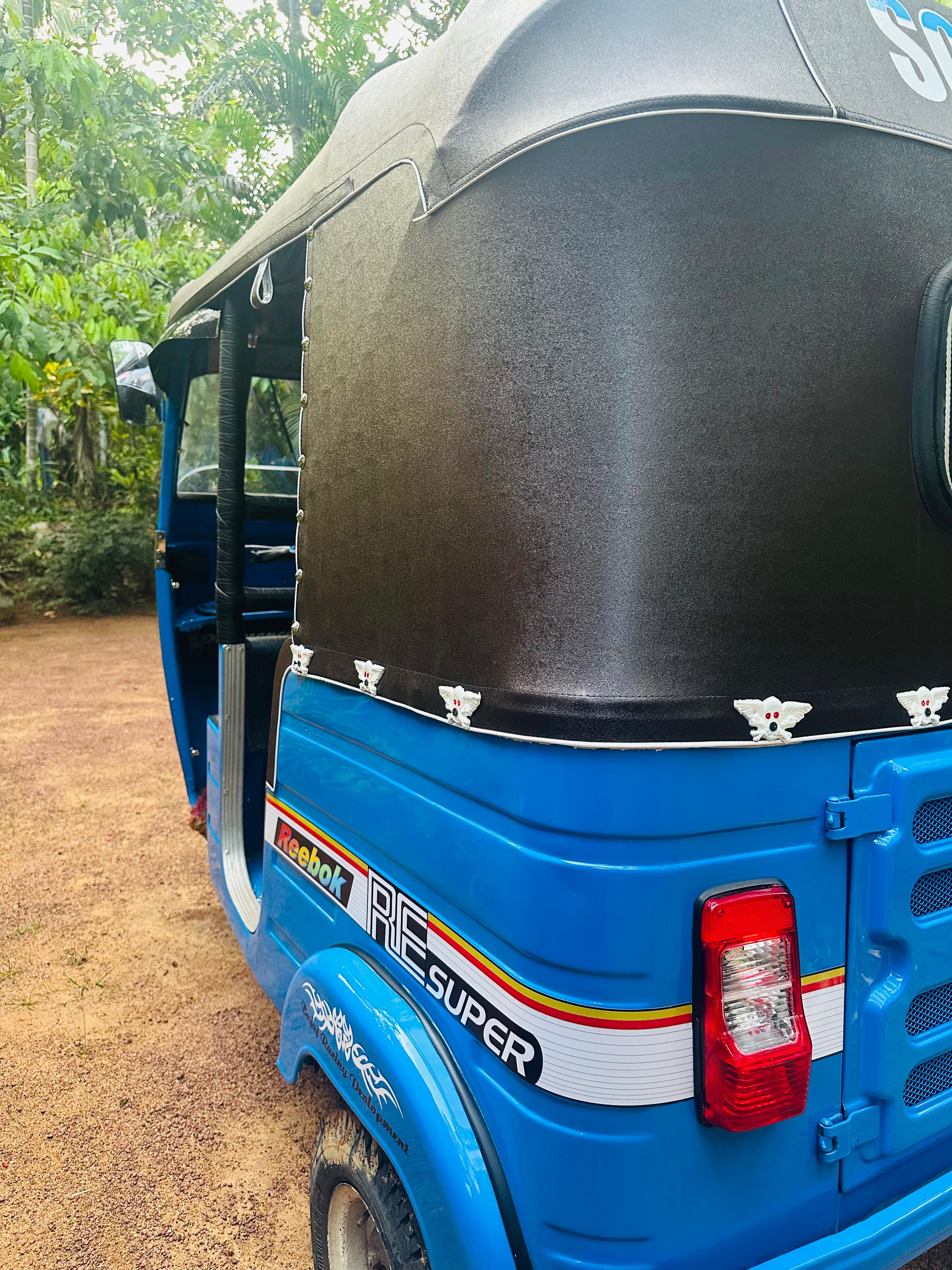 Bajaj Three Wheel 2006 - பயன்படுத்தப்பட்டது முச்சக்கர வண்டி sale in Sri Lanka - patpat.lk