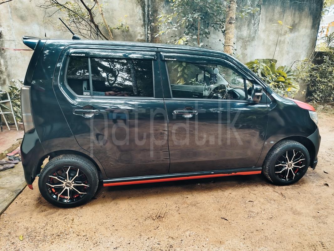 Advertisement image 1