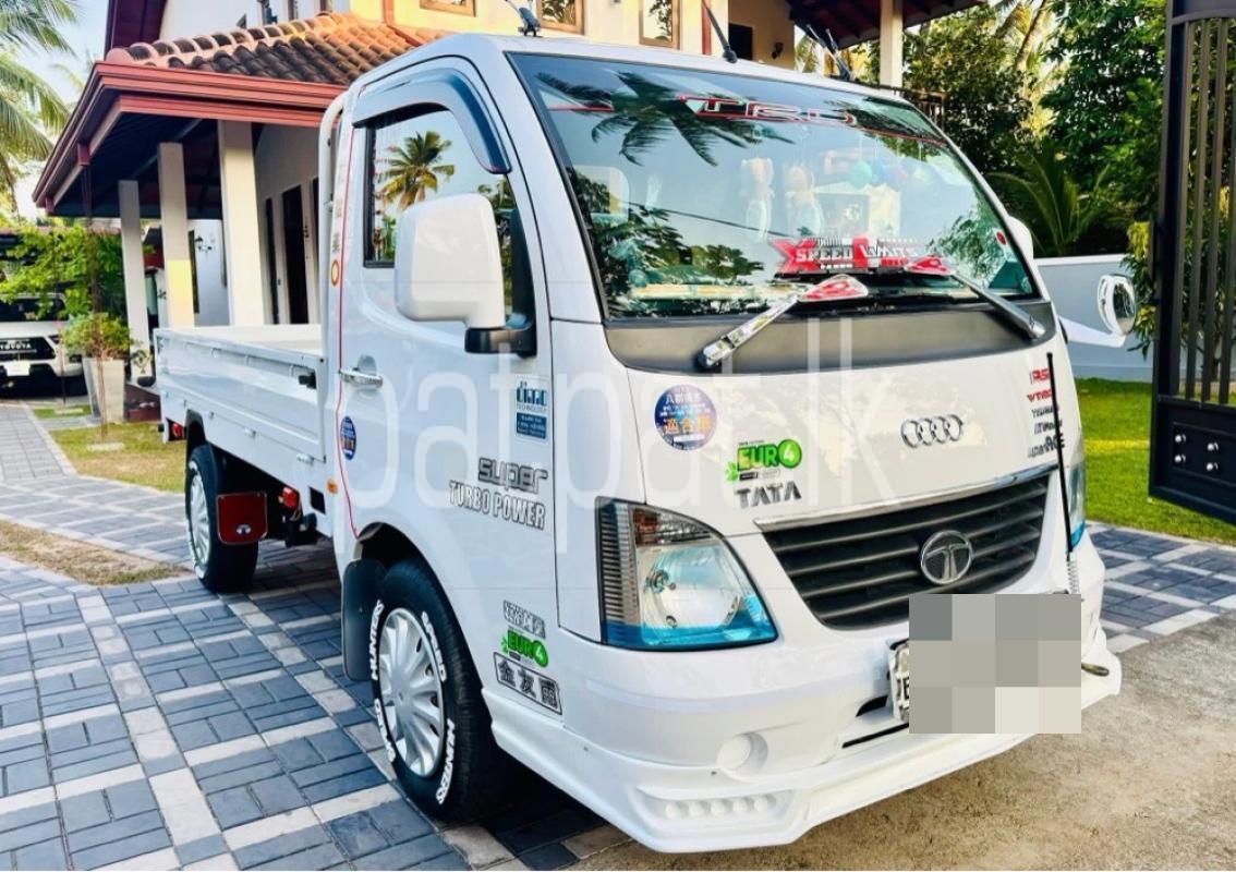 Advertisement image 1