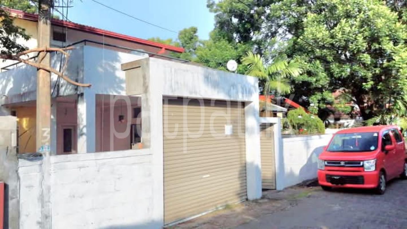 House for Sale in Athurugiriya ads-image-1
