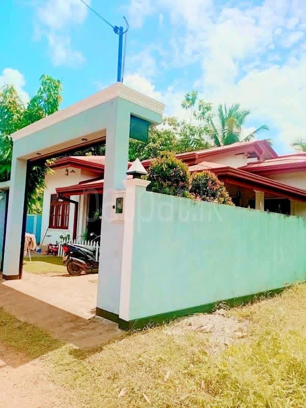House for Sale in Kiriwattuduwa