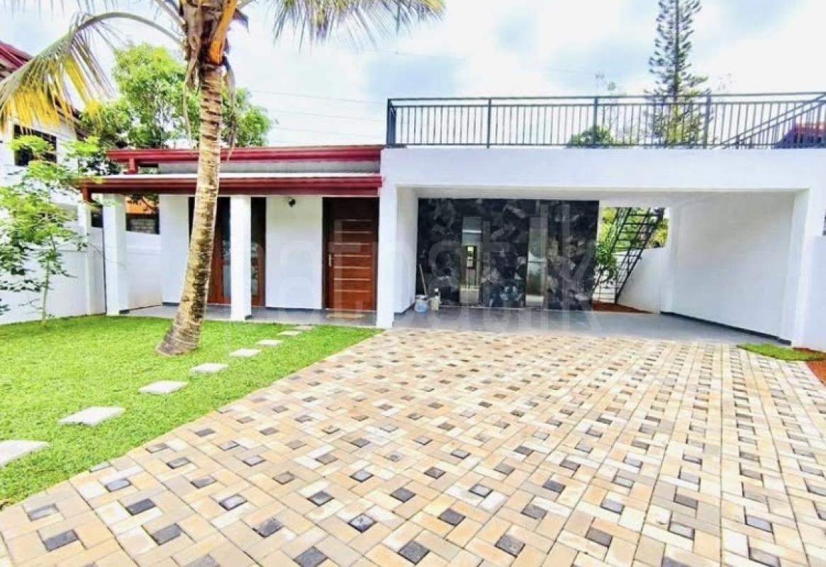 House for Sale in Malabe ads-image-1