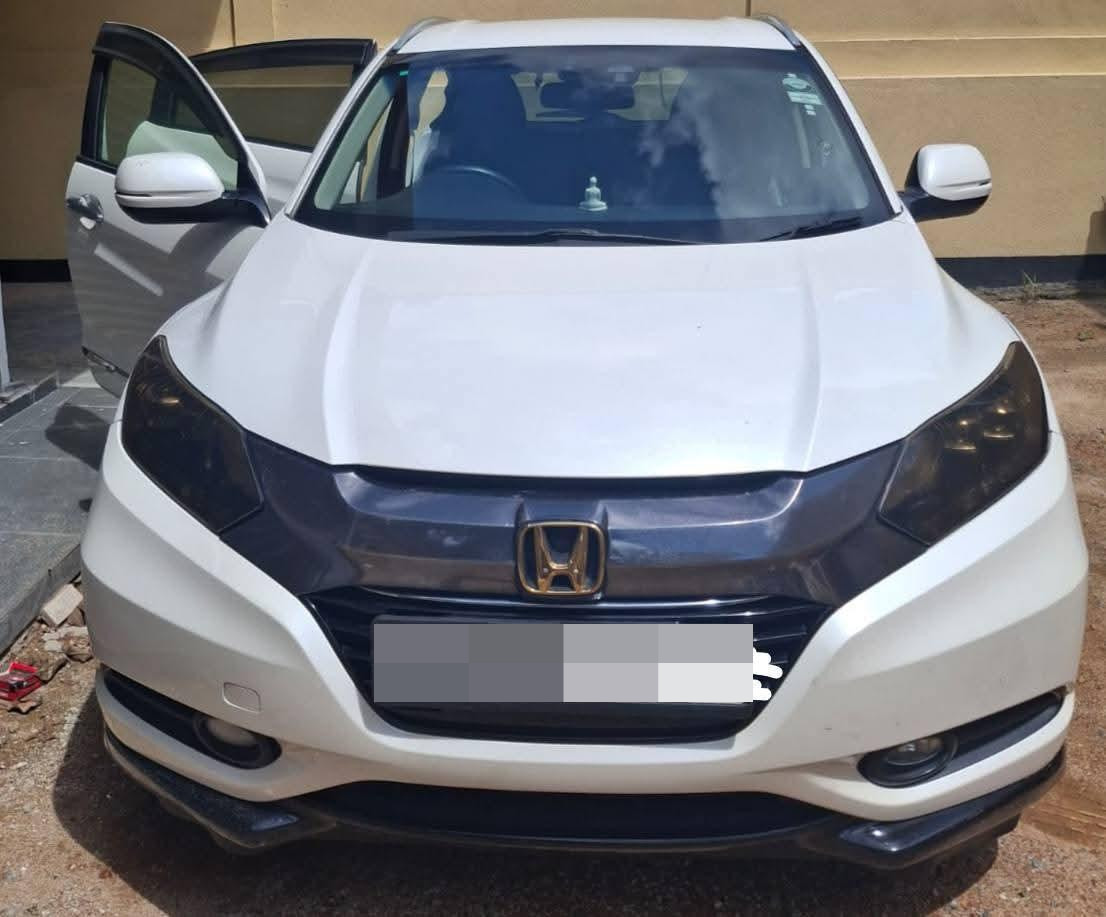 Honda Vezel 2015 - பயன்படுத்தப்பட்டது SUV sale in Sri Lanka - patpat.lk